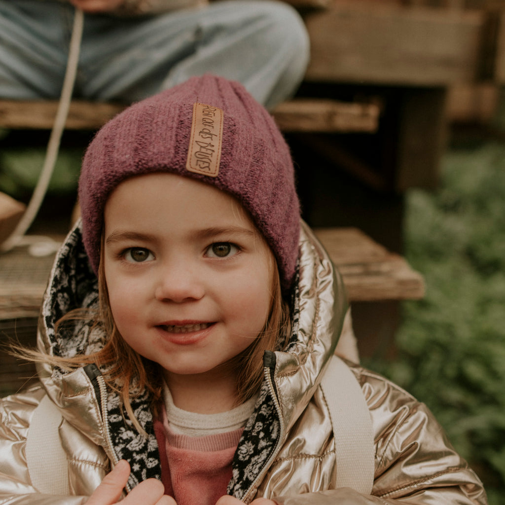 Bonnet enfant en laine parme