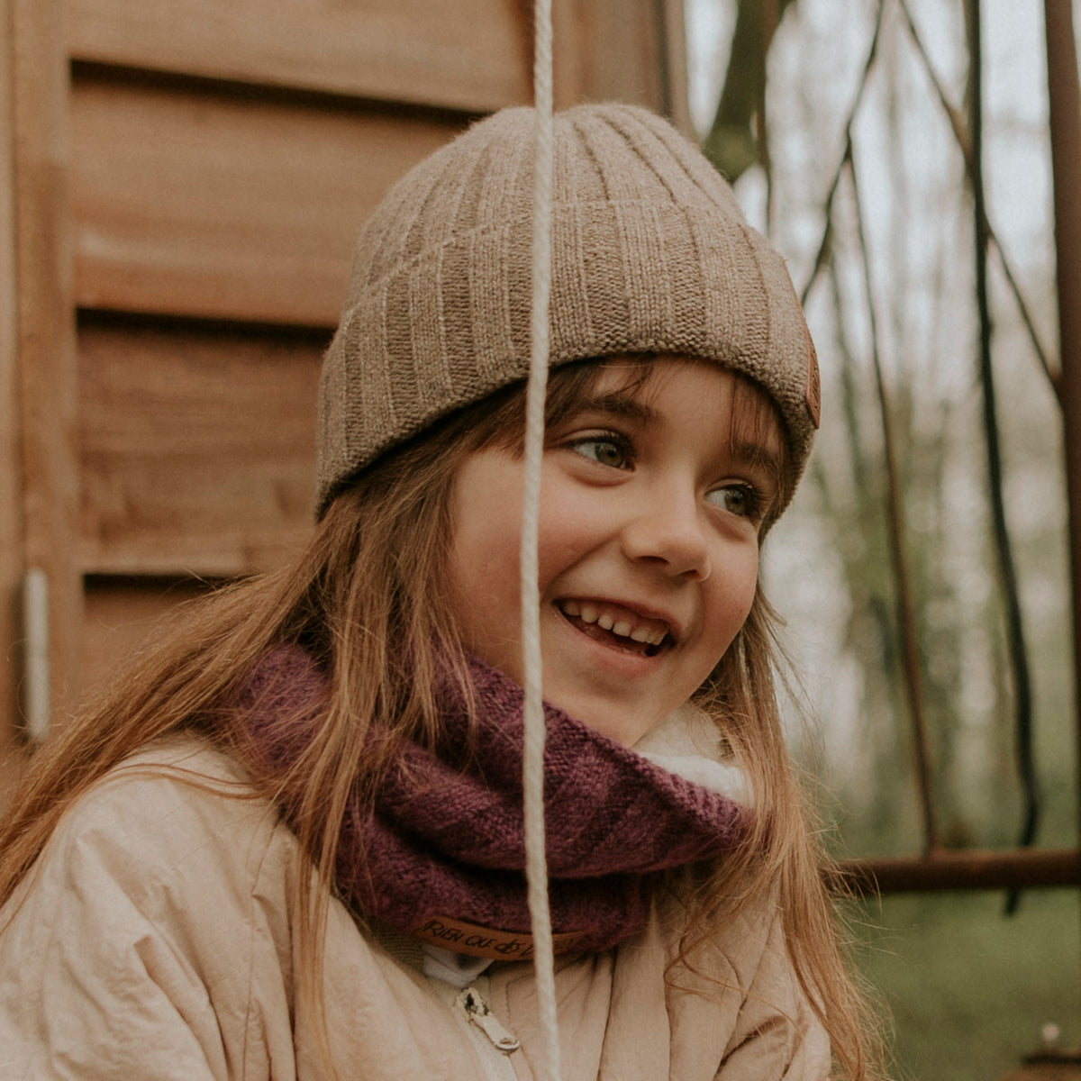 Tour de cou enfant en laine doublé teddy parme