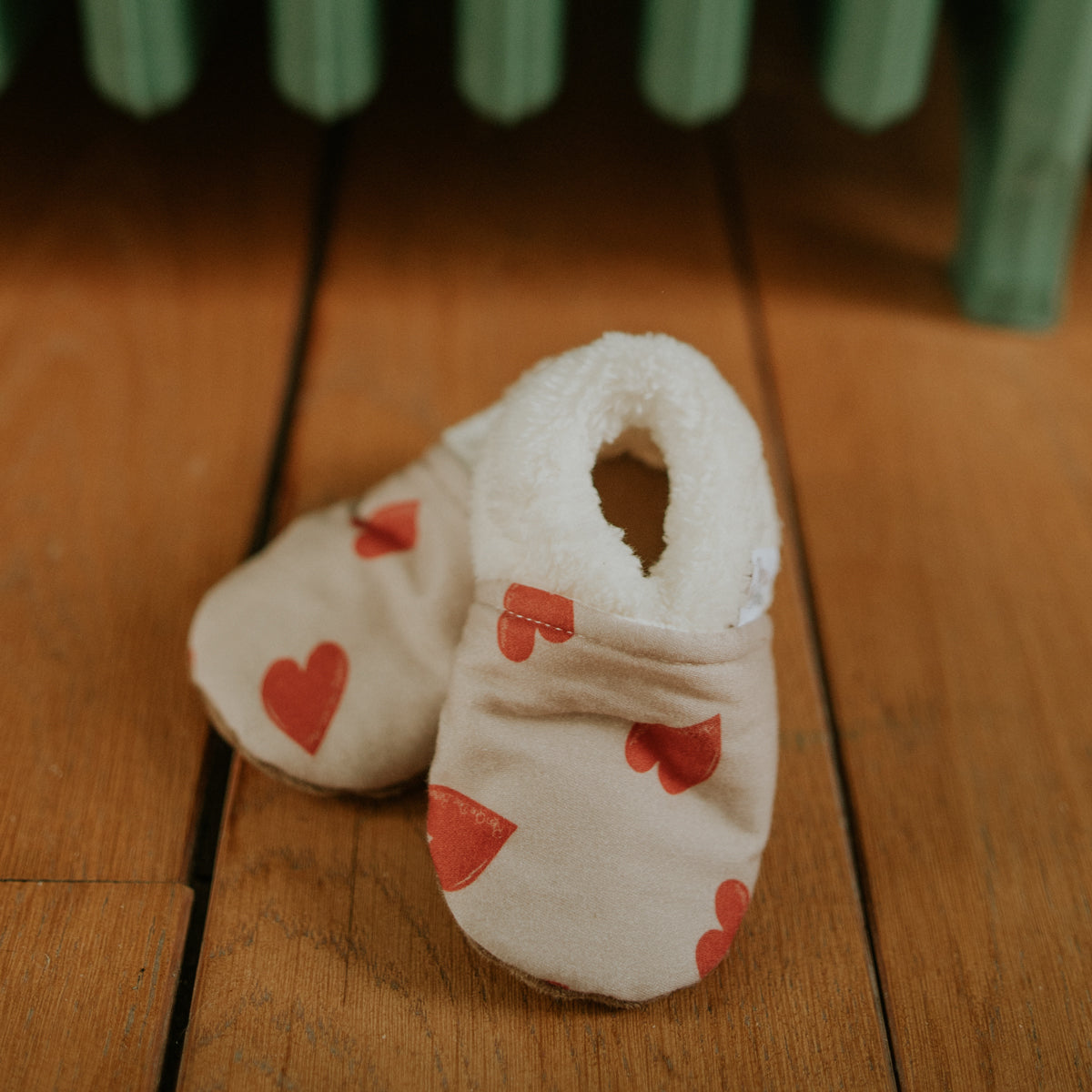 Chaussons coeur rouge hiver