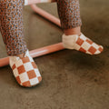 chaussons été damier camel rien que des bêtises