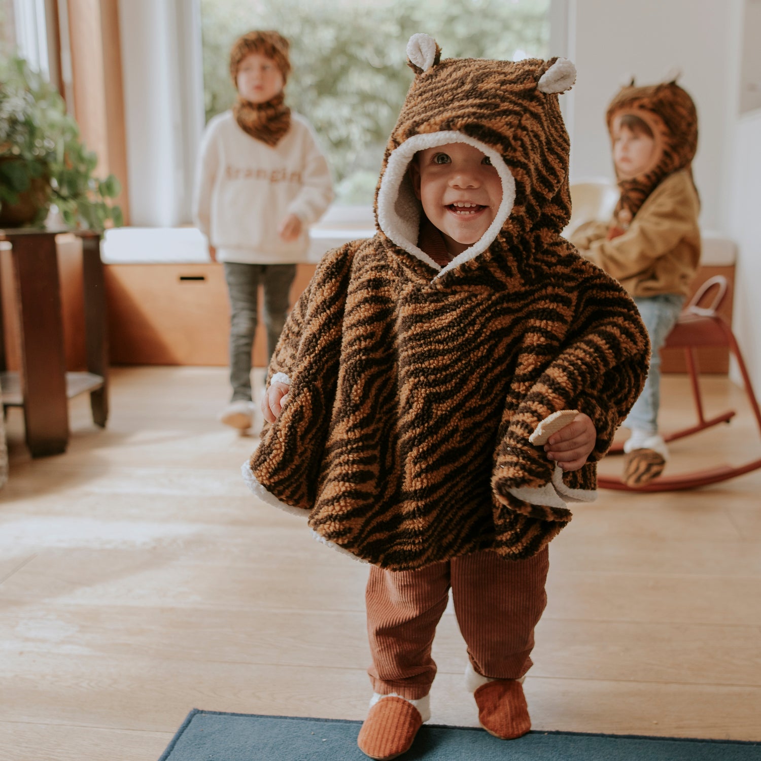 Poncho bébé teddy tigre