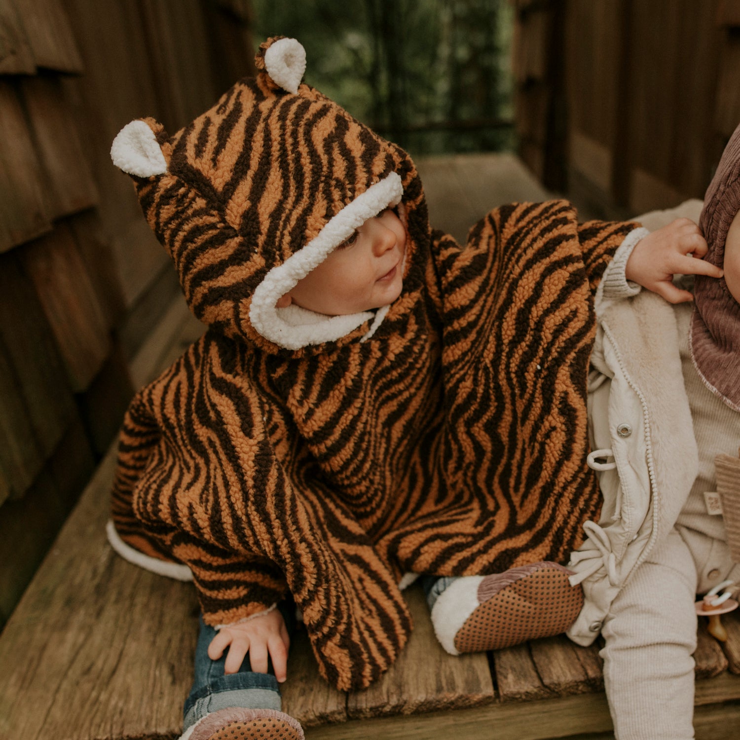 Poncho bébé teddy tigre