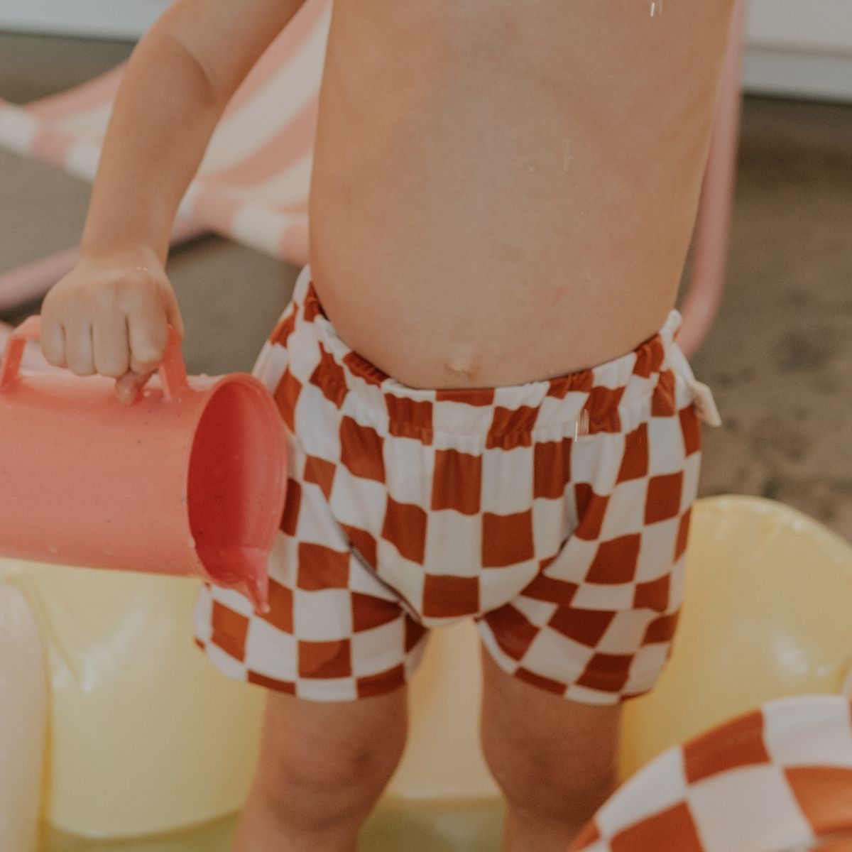 Short de bain damier camel rien que des bêtises